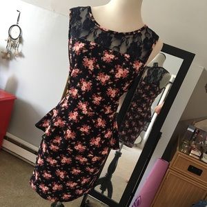 Peplum dress with flowers